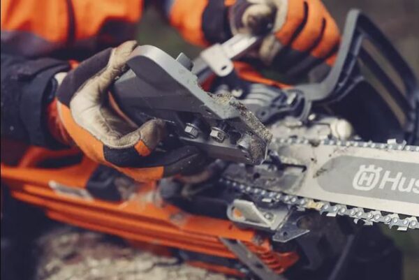 Husqvarna HUSQVARNA 564 XP Tronçonneuse thermique professionnelle - vue 9