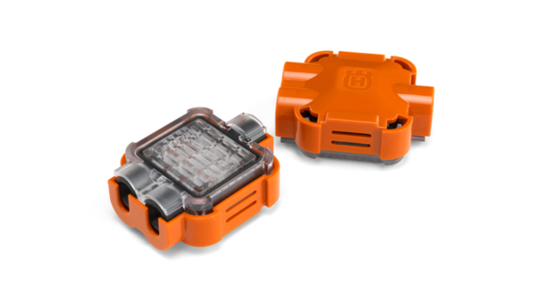 Husqvarna HUSQVARNA 310 Mark II robot tondeuse Automower Husqvarna - vue 5