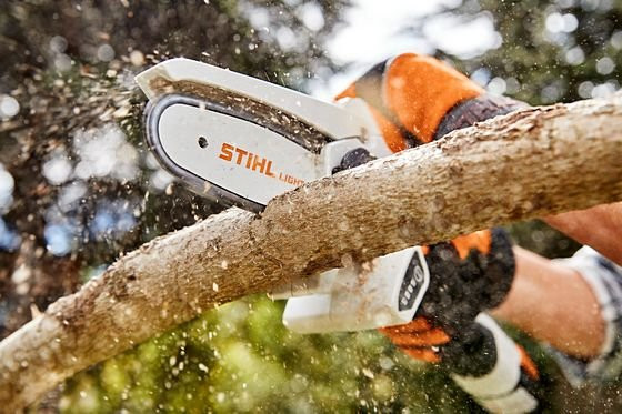 Stihl STIHL GTA 26 mini tronçonneuse coupe-branches à batterie en pack avec batterie et chargeur - vue 5