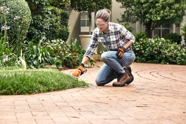 Stihl STIHL HSA 26 Taille Buisson et Coupe Herbe Nu - vue 3