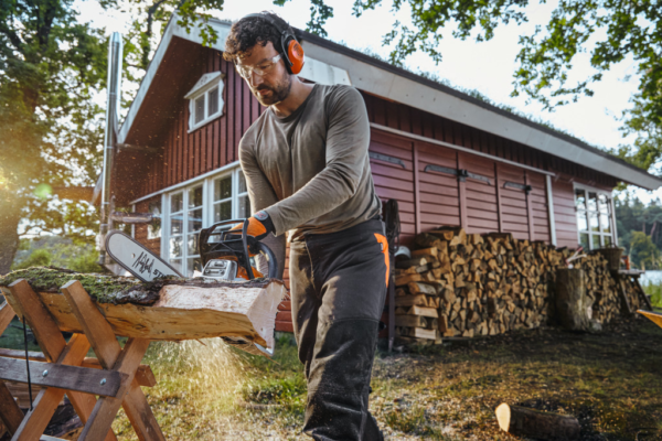 Stihl STIHL MS 212 Tronçonneuse Thermique Stihl - vue 4